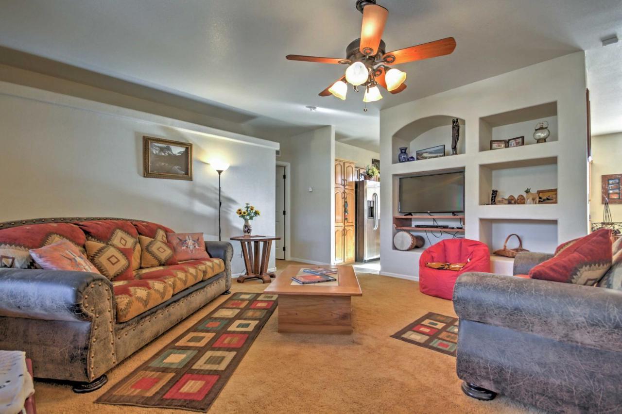 Beautiful Kanab Home With Yard - Walk To Restaurants Ngoại thất bức ảnh